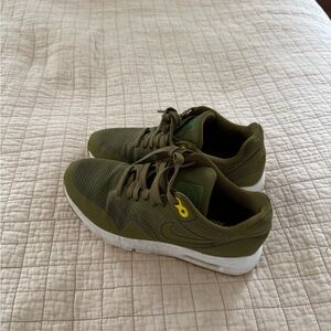Nike Olive and White Men's Sneakers